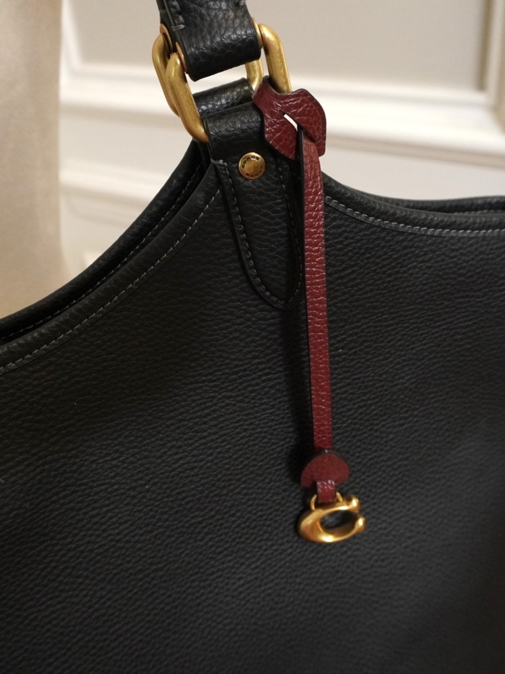 NEW Coach Day Tote Black Pebbled Leather with Zip Pouch - Picture 3 of 10